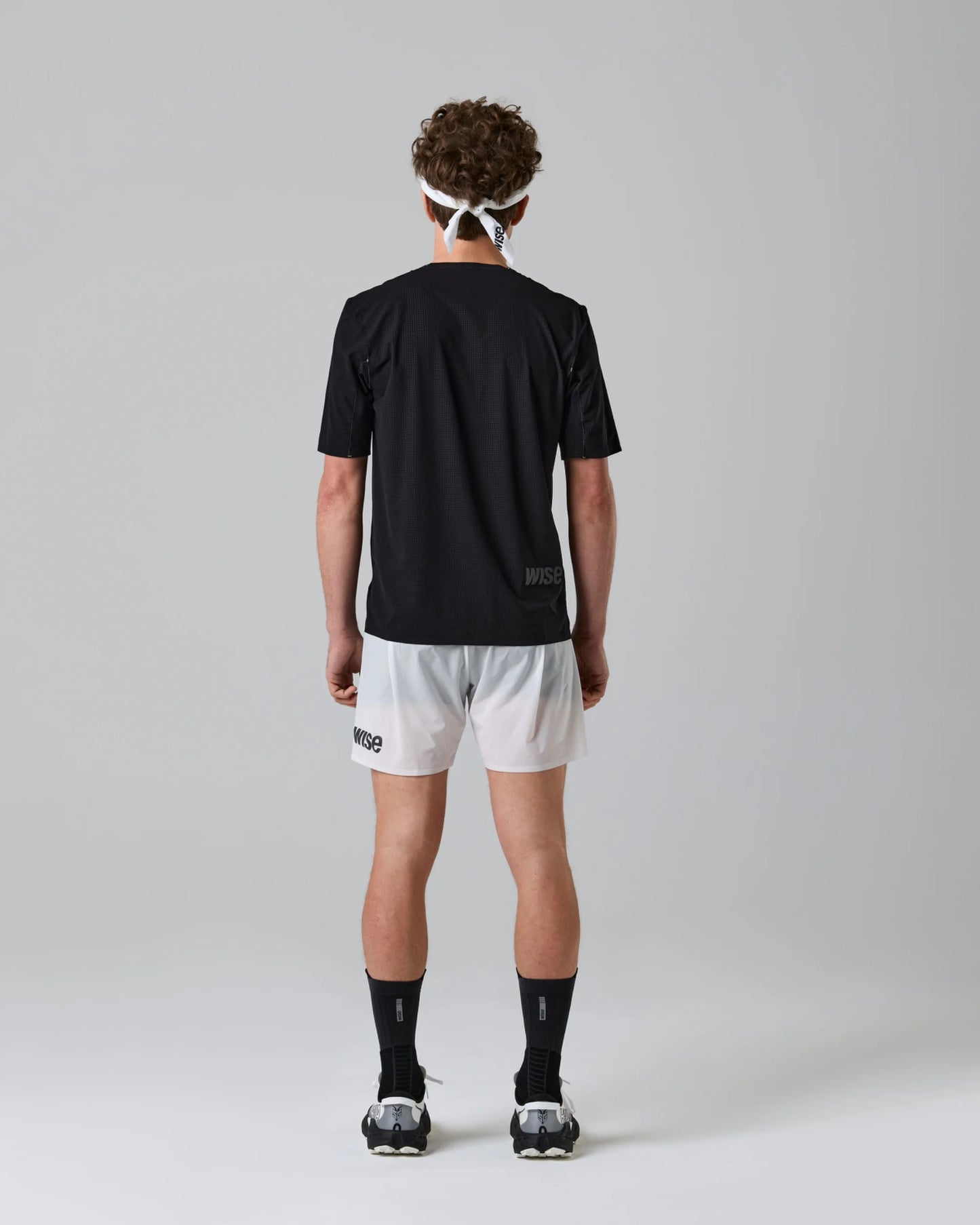 Wise - T-Shirt 230 - black - teeshirt running hommes