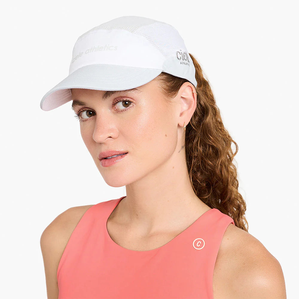Ciele Athletics - FSTCap SC Field Iconic SL - white / light grey - casquette running unisexe
