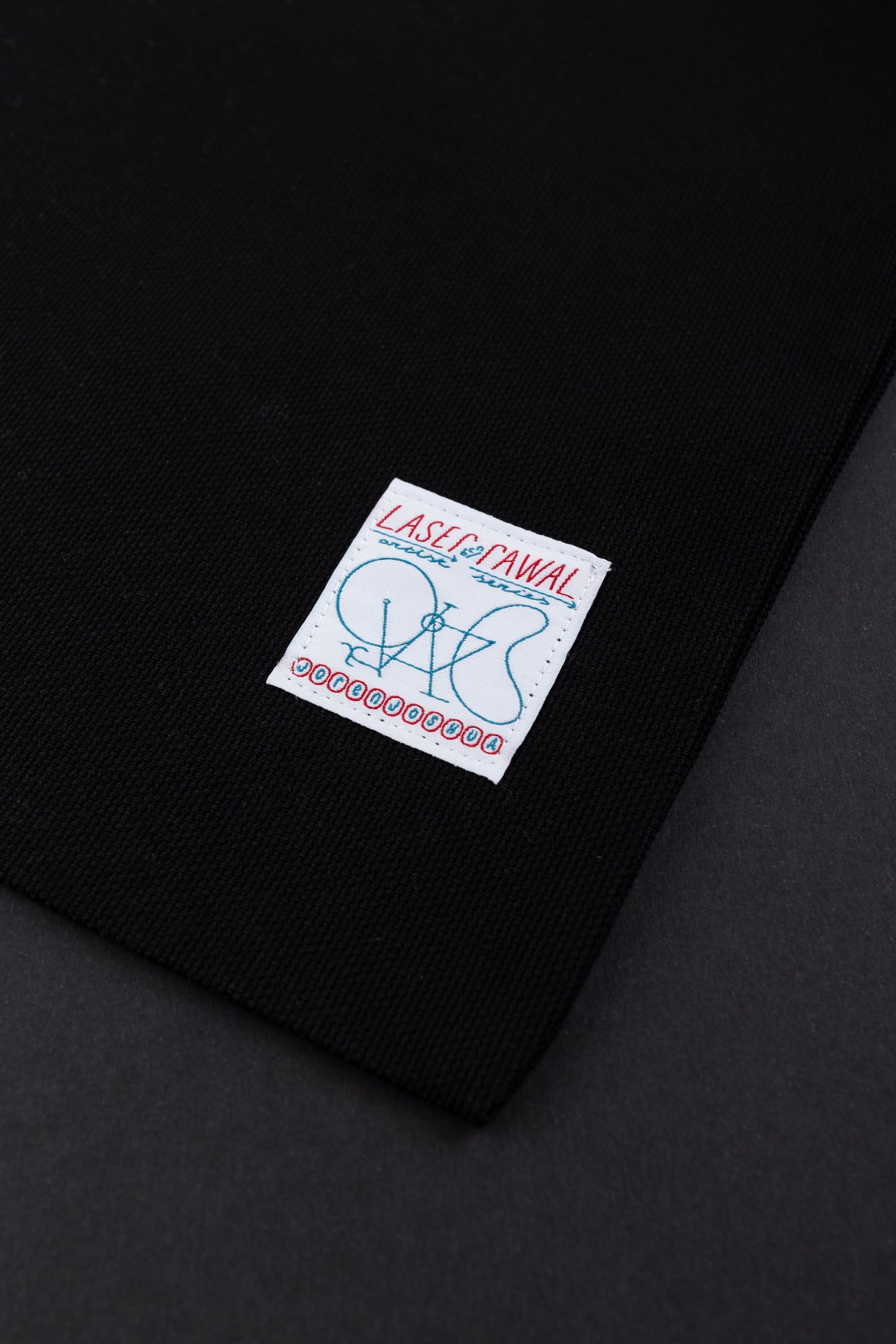 Laser Barcelona - Rawal Artist Series X Joren Joshua Tee - black - Teeshirt hommes