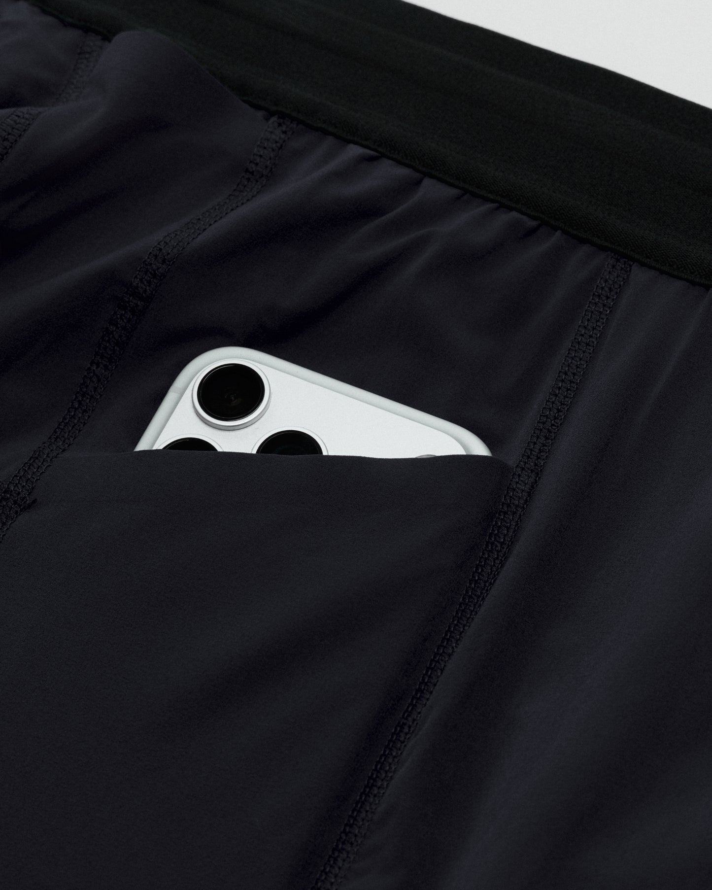 Bandit - Men’s SOLITE™ 5 Pocket Half Tights - black - Cuissard Running hommes