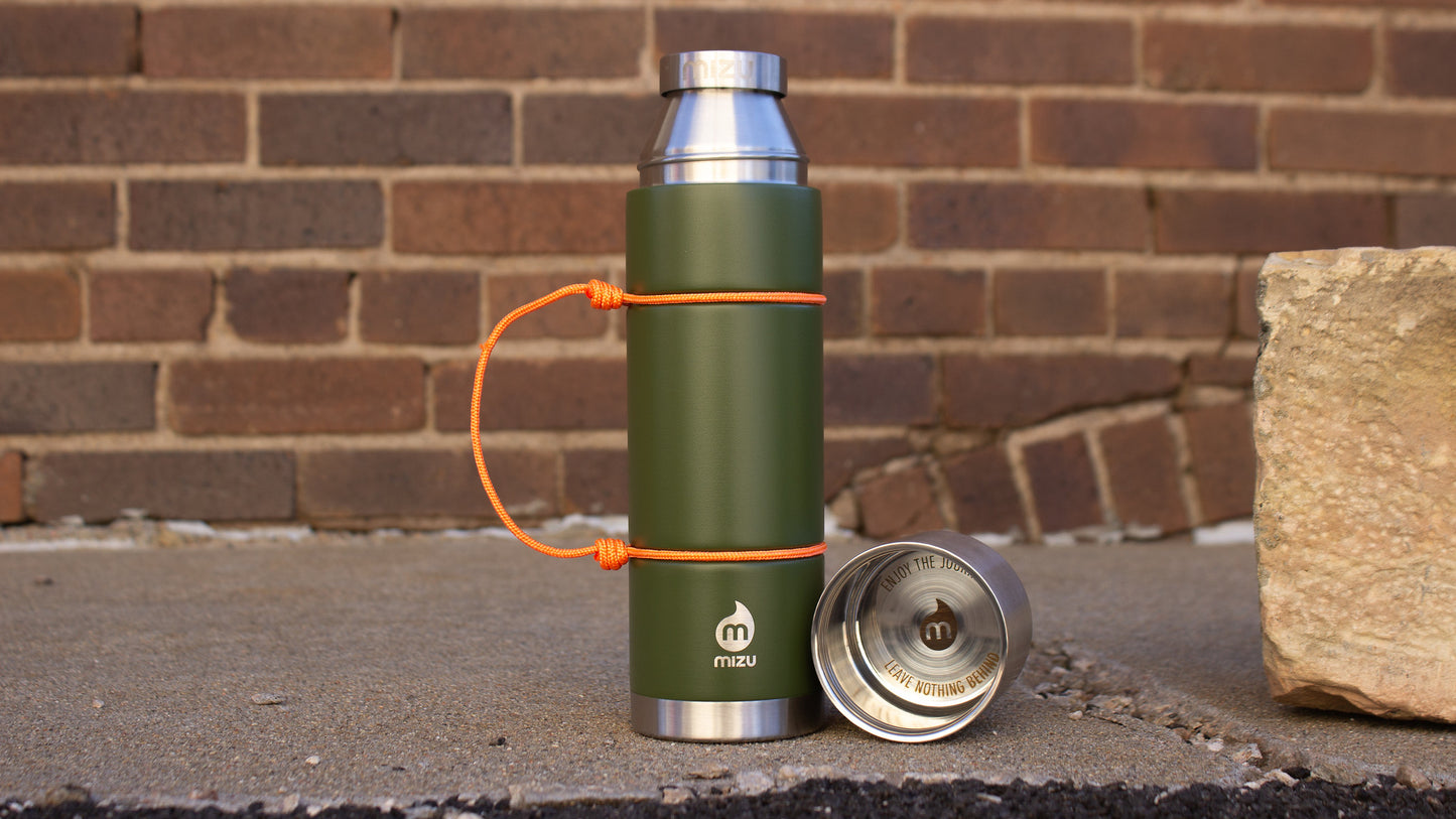D10 Insulated Bottle « army green »